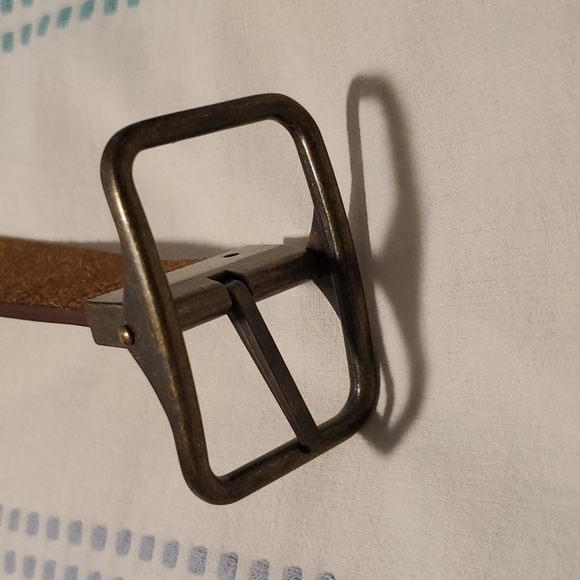 Brown leather belt - Picture 6 of 6